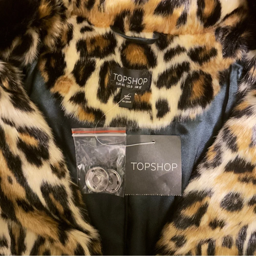 TOPSHOP Leopard Print Faux Fur Coat Mid-Length Mob Wife Style Women Size: 8